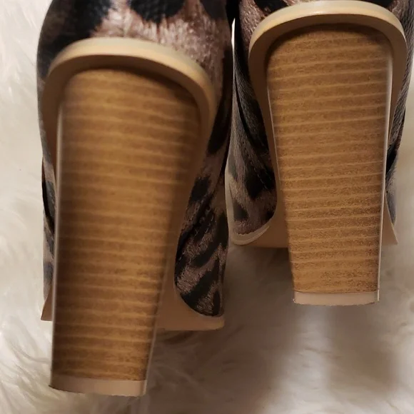 🧿Booties - Picture 4 of 4